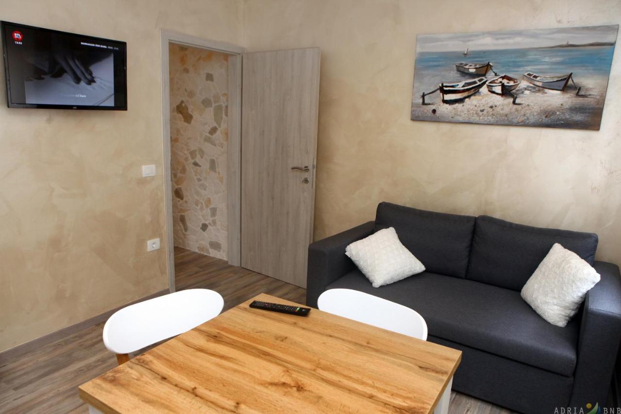 Nice Apartment Near The Sea Es3 Umag Exterior photo