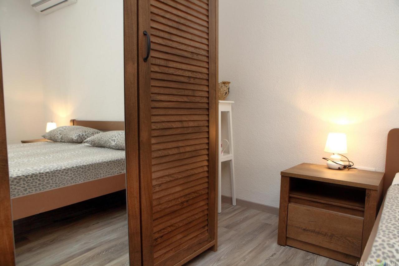 Nice Apartment Near The Sea Es3 Umag Exterior photo